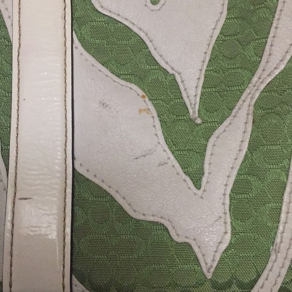 COACH Green and White Zebra Monogram Bag - Picture 5 of 7